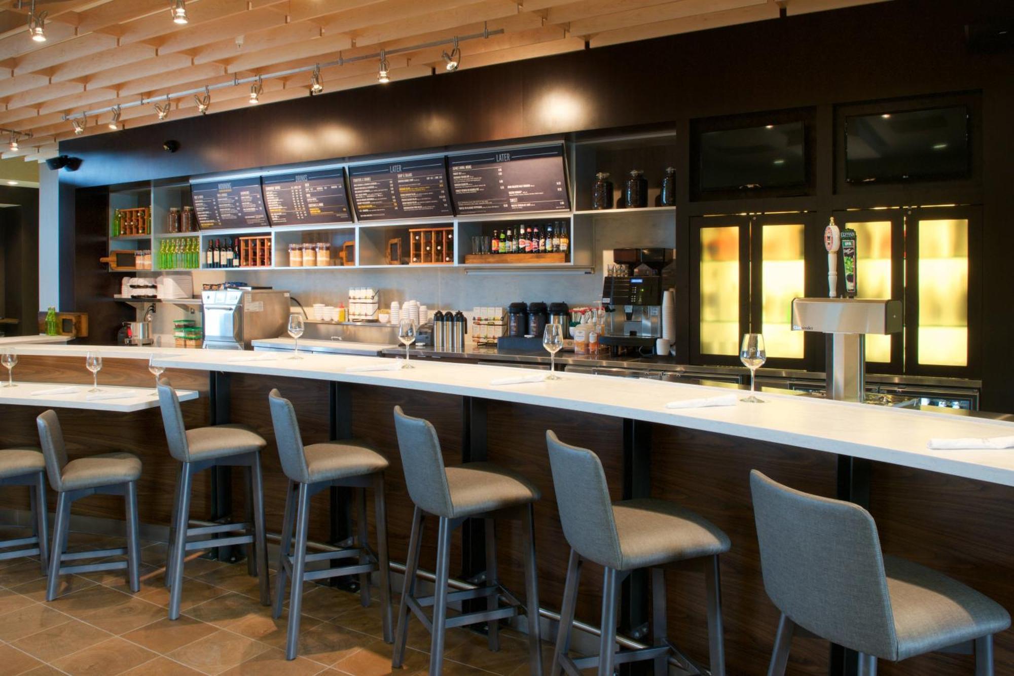 Courtyard By Marriott Seattle Everett Downtown Zewnętrze zdjęcie
